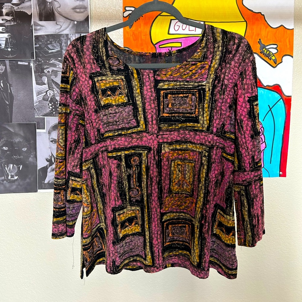 BEAUTIFUL PRINTED TOP - LONG SLEEVE